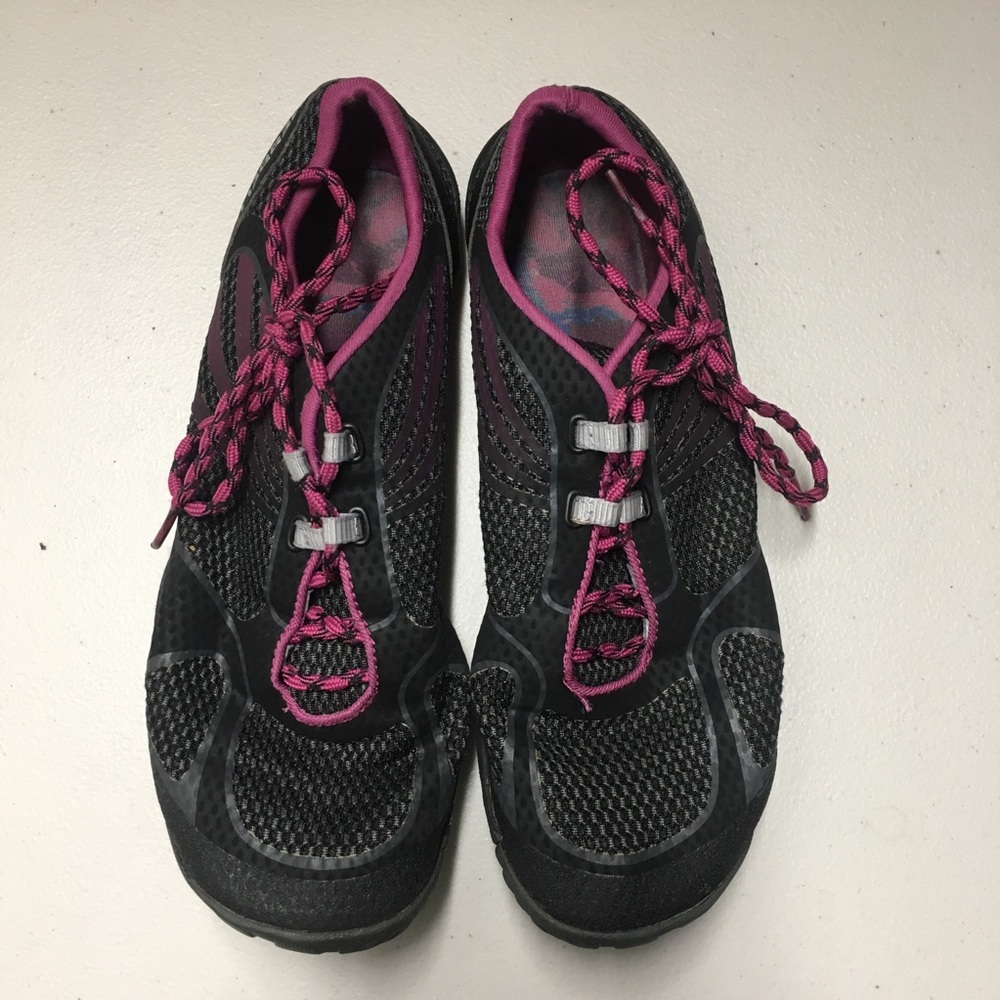 Merrell vibram soles performance wear shoes 7
